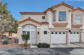 Photo #1: 2073106 Listing 