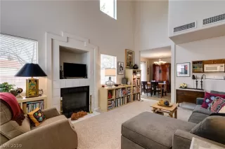 Photo #3: 2073106 Listing 