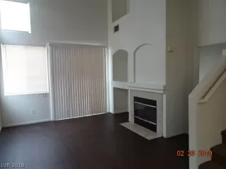 Photo #3: 2073184 Listing 