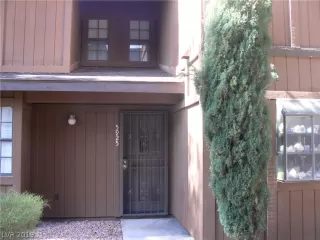 Photo #2: 2073214 Listing 