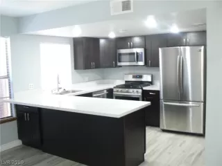 Photo #4: 2073214 Listing 