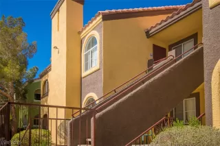 Photo #1: 2073219 Listing 