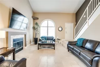 Photo #6: 2073344 Listing 