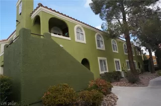 Photo #2: 2073347 Listing