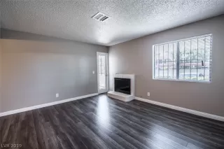 Photo #6: 2073363 Listing 