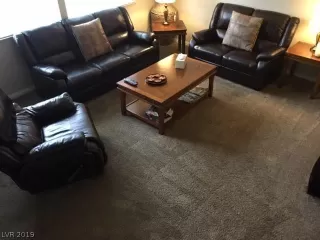 Photo #3: 2073383 Listing