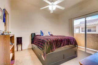 Photo #5: 2073385 Listing