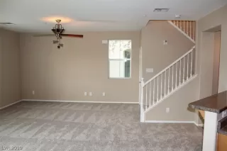 Photo #2: 2073393 Listing