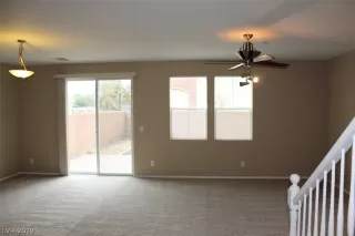 Photo #5: 2073393 Listing