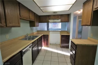 Photo #6: 2073453 Listing