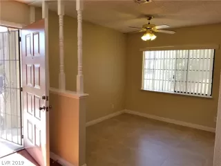 Photo #1: 2073466 Listing