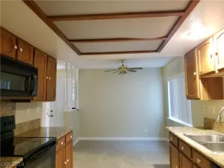 Photo #4: 2073466 Listing