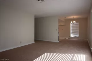 Photo #1: 2073491 Listing