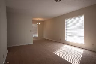 Photo #2: 2073491 Listing