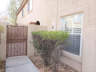 Photo #4: 2073539 Listing