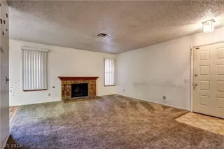 Photo #2: 2073601 Listing 