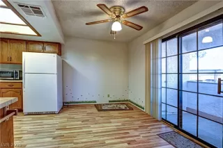 Photo #5: 2073601 Listing 