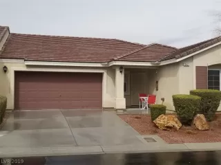 Photo #2: 2073603 Listing