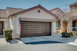 Photo #2: 2073611 Listing