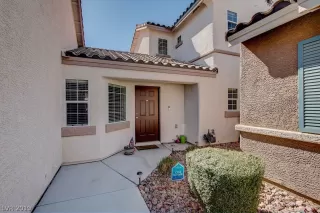 Photo #3: 2073611 Listing