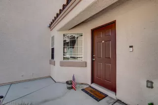 Photo #6: 2073611 Listing