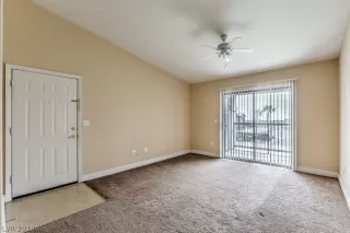 Photo #6: 2073751 Listing