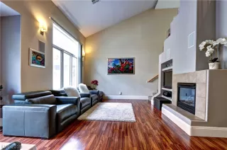 Photo #4: 2073772 Listing 