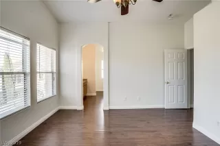 Photo #3: 2073774 Listing
