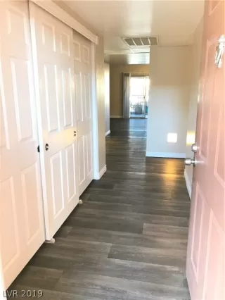 Photo #2: 2073805 Listing