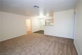 Photo #3: 2073841 Listing 