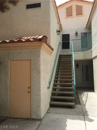 Photo #1: 2073882 Listing 