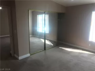 Photo #6: 2073882 Listing 