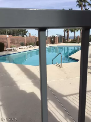 Photo #1: 2073923 Listing 