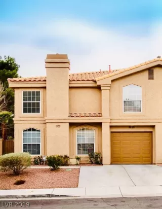 Photo #2: 2073951 Listing 