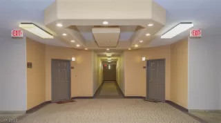 Photo #2: 2073984 Listing 