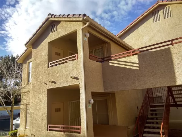 MLS: 2074017 Condo For Sale