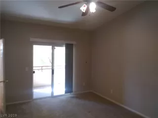 Photo #5: 2074017 Listing 