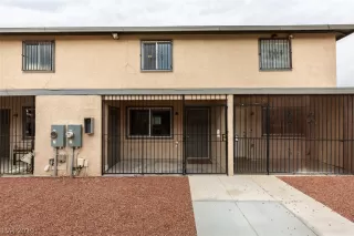 Photo #3: 2074059 Listing 