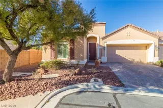 Photo #1: 2074091 Listing 