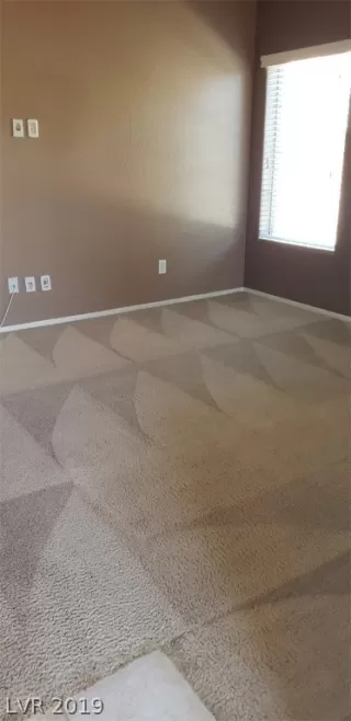 Photo #2: 2074114 Listing