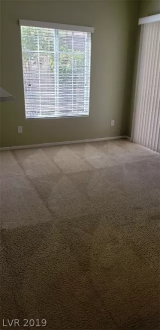 Photo #3: 2074114 Listing