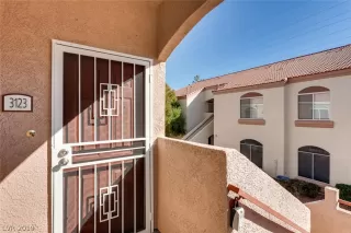 Photo #2: 2074174 Listing