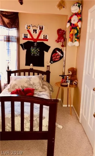 Photo #4: 2074182 Listing