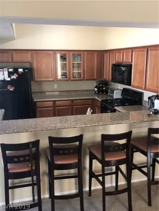 Photo #4: 2074215 Listing