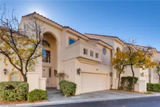 Photo #1: 2074253 Listing