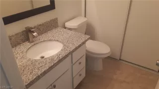 Photo #4: 2074275 Listing