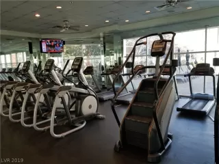 Photo #4: 2074280 Listing