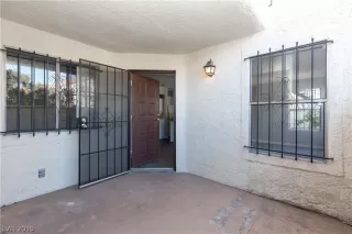 Photo #1: 2074478 Listing 