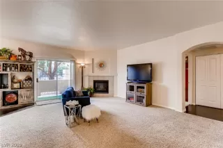 Photo #1: 2074485 Listing