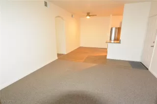 Photo #3: 2074545 Listing